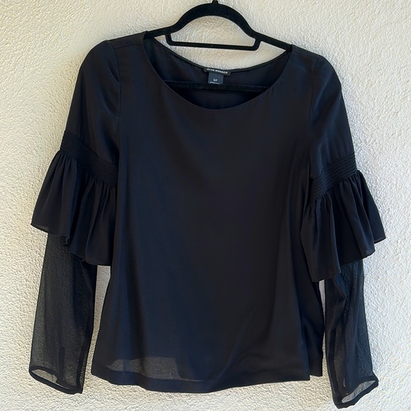 Club Monaco silk semi sheer, long sleeves Blouse size Small - Picture 2 of 11